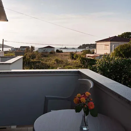 Апартаменты 1