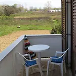 1 Apartament