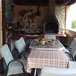 Apartament 1 *